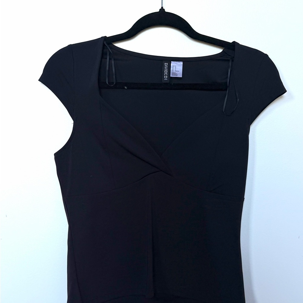 Divided Black Cap Sleeve V-Neck Top with Crossover Detail